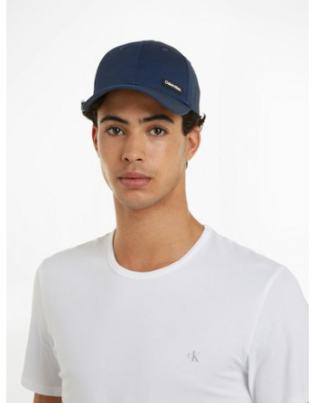 Calvin Klein kšiltovka K50K510487 BA7 tm. modrá